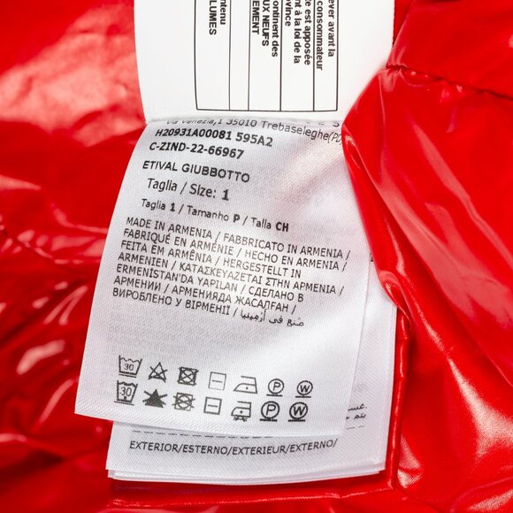 Moncler Etival Red Quilted Hooded Down Jacket - Picture 16 of 16